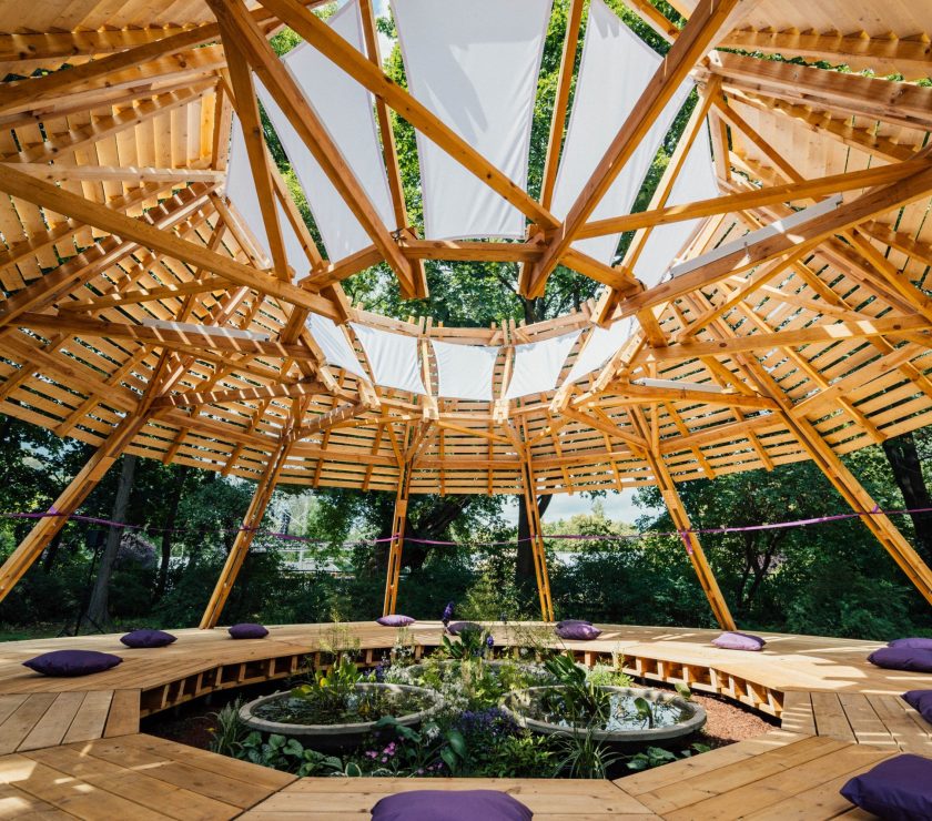 Pawilon Wspólnoty: Nowa przestrzeń w Łazienkach Królewskich